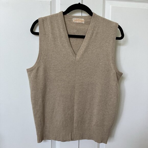 Vintage J. & D. McGeorge Cashmere Sweater Vest Mens 42 Tan Knit Made in Scotland - Picture 1 of 5